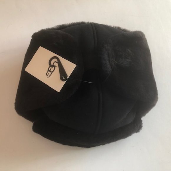 UGG ​genuine shearling suede black trapper hat. Aviator. Sheepskin. Medium - Picture 4 of 13